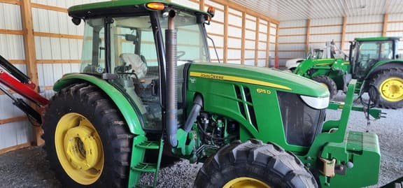 Image of John Deere 6115D equipment image 1