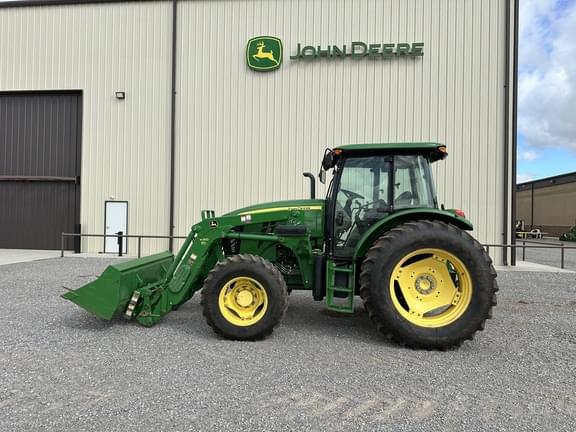 Image of John Deere 6115D equipment image 1