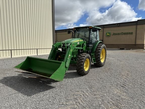 2015 John Deere 6115D Equipment Image0