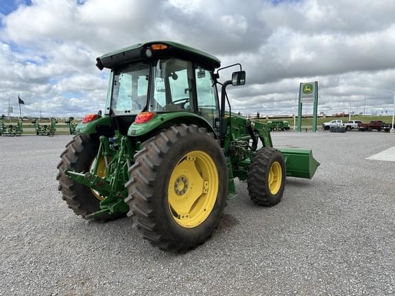 Image of John Deere 6115D equipment image 4