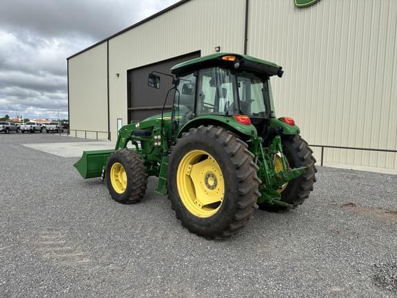 Image of John Deere 6115D equipment image 2