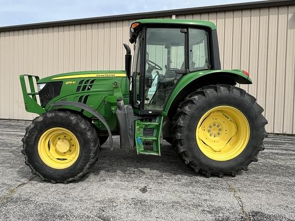 Image of John Deere 6115M equipment image 1