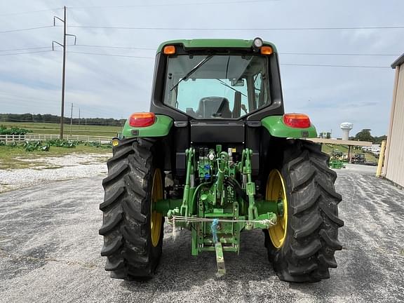 Image of John Deere 6115M equipment image 3