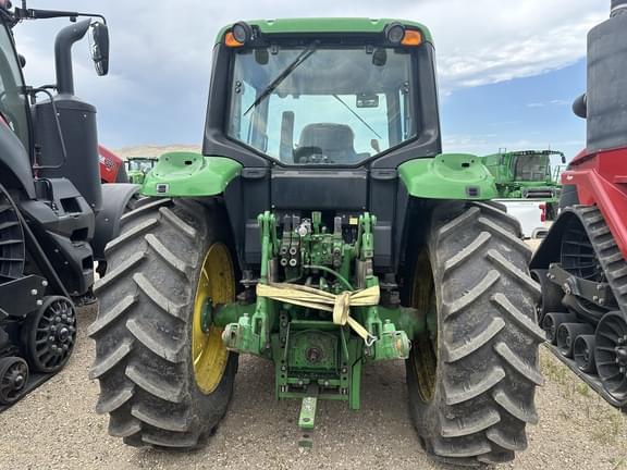 Image of John Deere 6115M equipment image 2