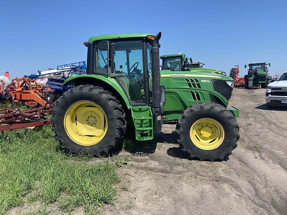 Image of John Deere 6115M equipment image 4