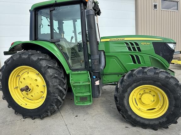 Image of John Deere 6115M equipment image 2