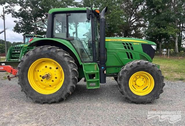 Image of John Deere 6155M equipment image 3