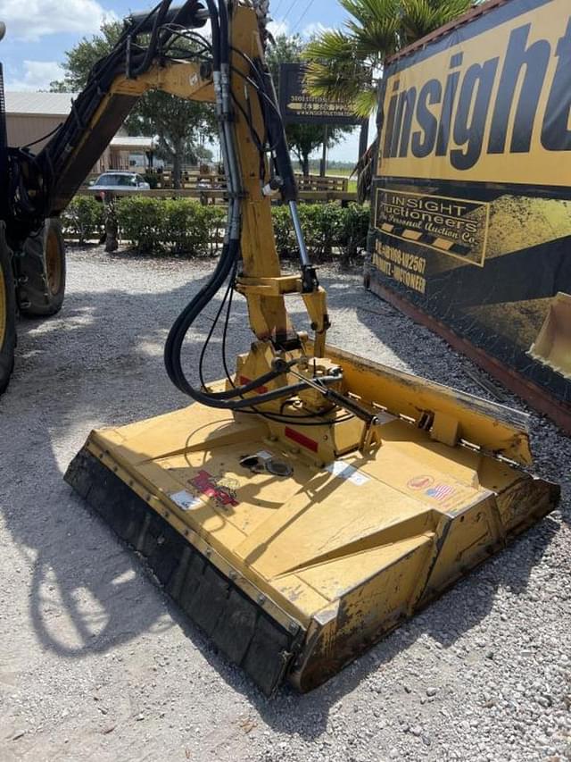 Image of John Deere 6115M equipment image 3