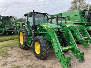 2015 John Deere 6120E Image