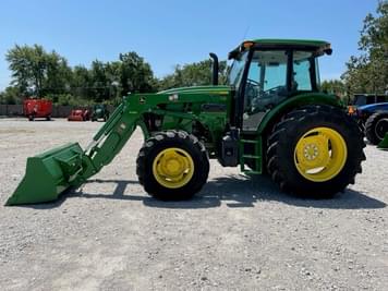 Main image John Deere 6120E