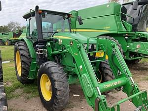 2015 John Deere 6120E Image