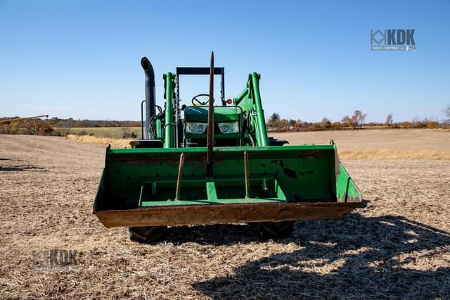 Image of John Deere 6125M equipment image 4