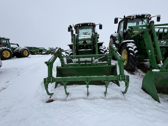 Image of John Deere 6125M equipment image 1