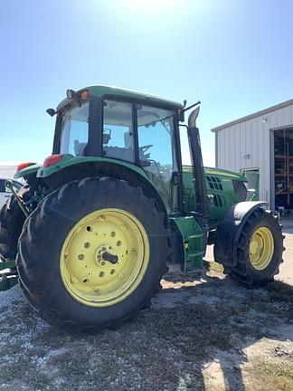 Image of John Deere 6125M equipment image 4