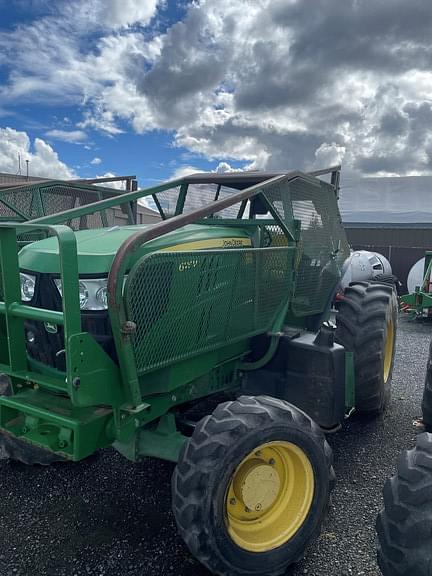 2015 John Deere 6125M Equipment Image0