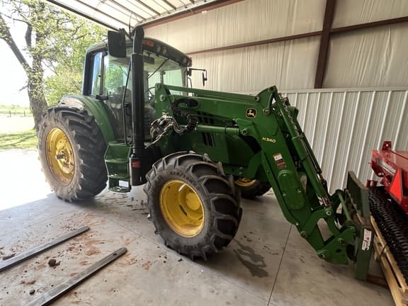 Image of John Deere 6125M Primary image