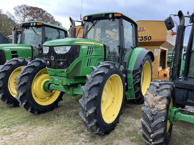 Image of John Deere 6125M equipment image 1