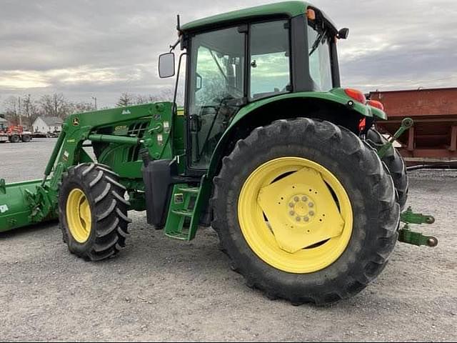 Image of John Deere 6125M equipment image 2