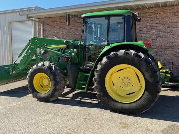 Image of John Deere 6125M equipment image 2