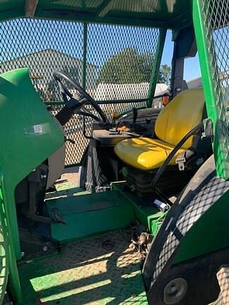 Image of John Deere 6125M equipment image 3