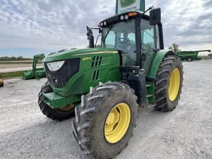 2015 John Deere 6125M Image