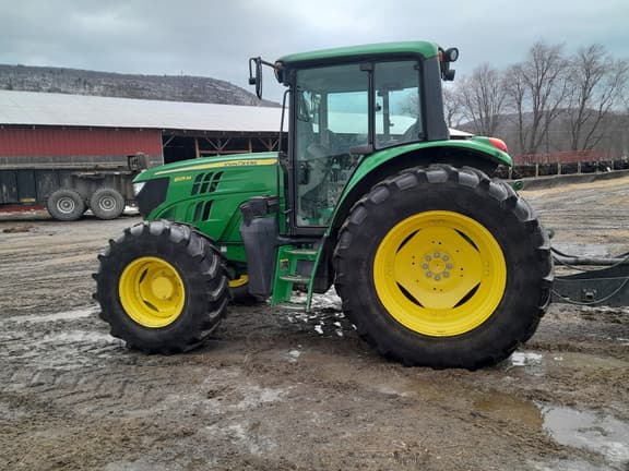 Image of John Deere 6125M Primary image