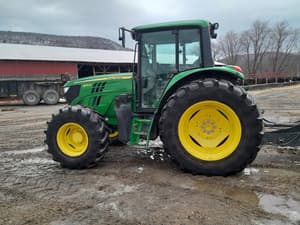 2015 John Deere 6125M Image
