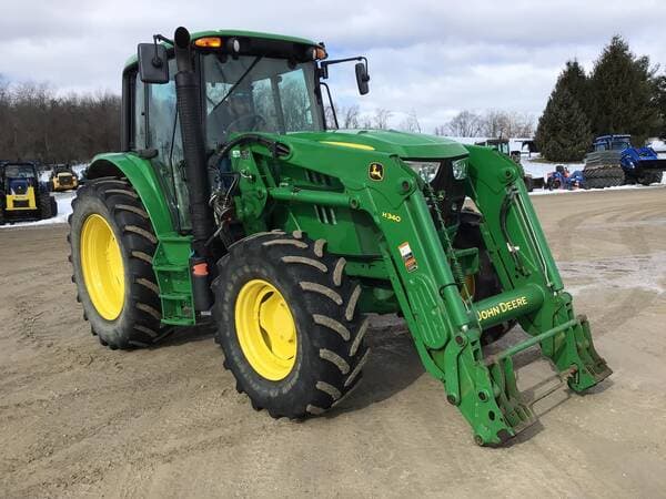 Image of John Deere 6125M Primary image