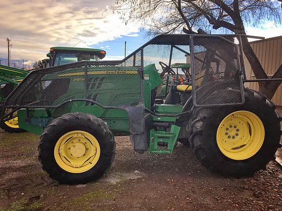 Image of John Deere 6125M equipment image 1