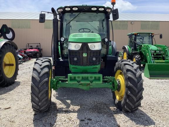 Image of John Deere 6125R equipment image 1