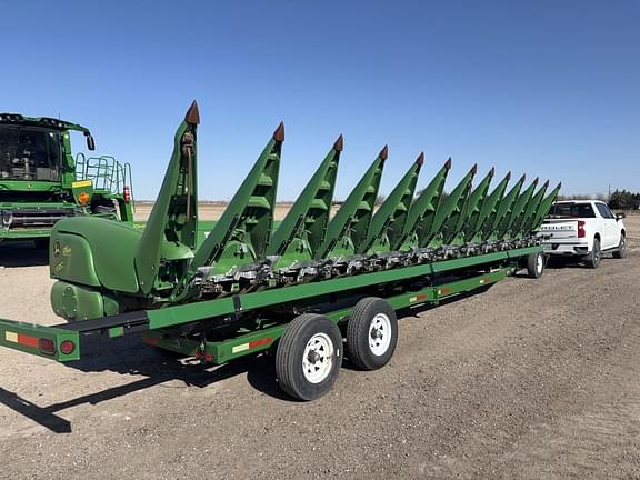 Image of John Deere 612C equipment image 3