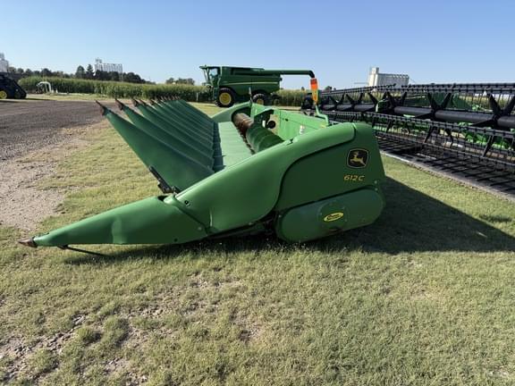 Image of John Deere 612C equipment image 2