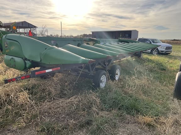 Image of John Deere 612C equipment image 2