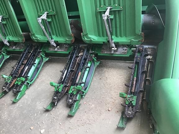Image of John Deere 612C equipment image 3