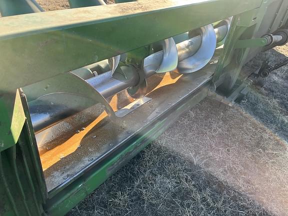 Image of John Deere 612C equipment image 4
