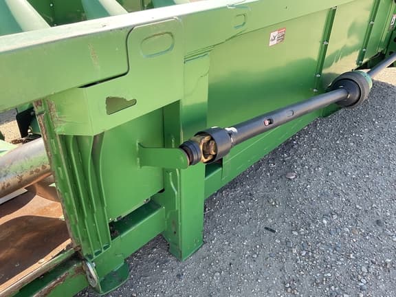 Image of John Deere 612C equipment image 4