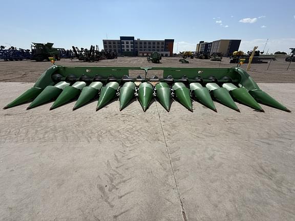 Image of John Deere 612C equipment image 2