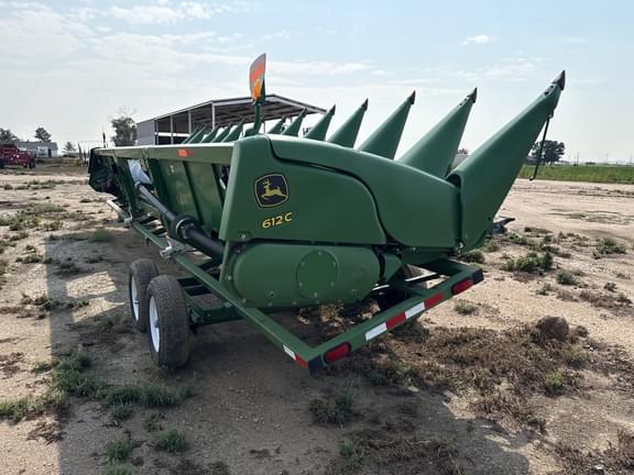 Image of John Deere 612C equipment image 4