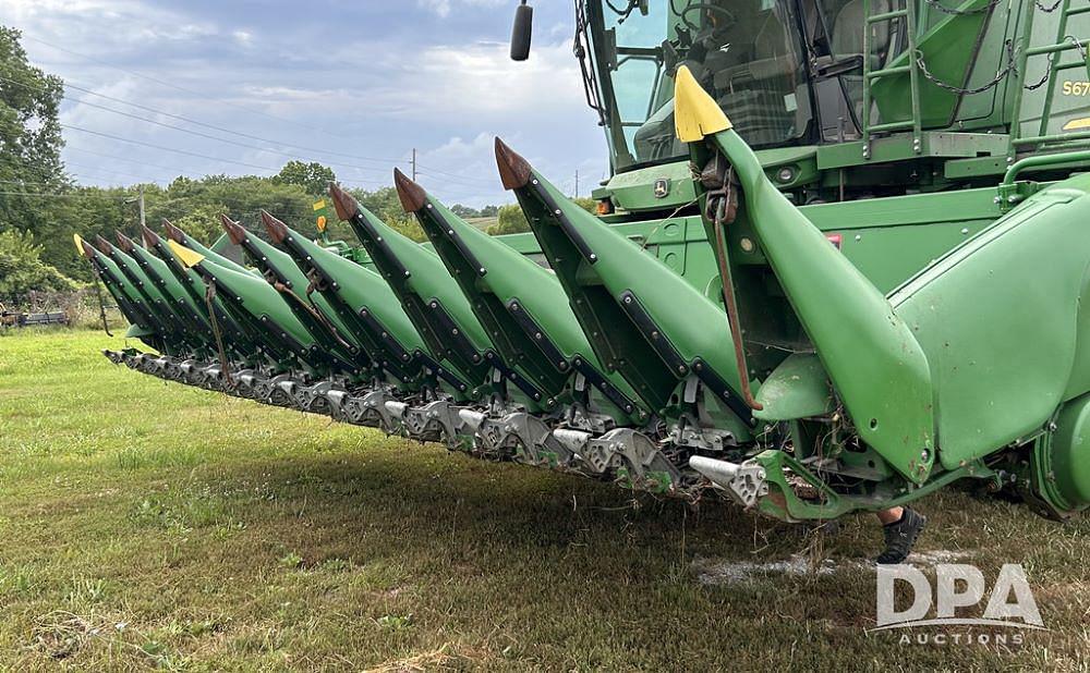 Image of John Deere 612C Primary image