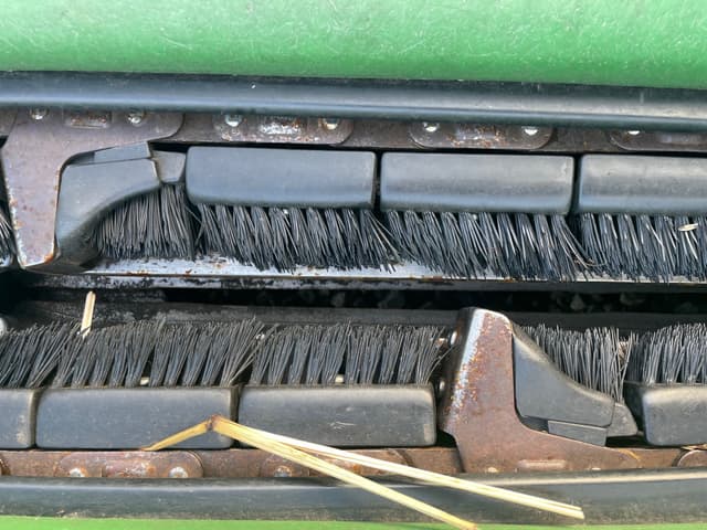 Image of John Deere 612C equipment image 4