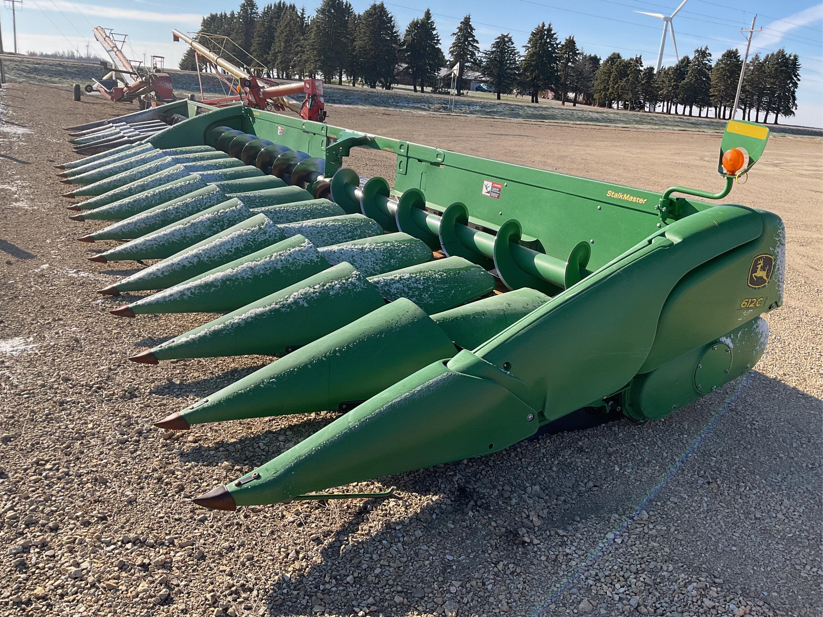 Main image John Deere 612C