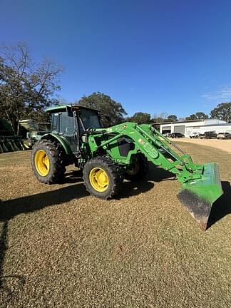 Main image John Deere 6130D