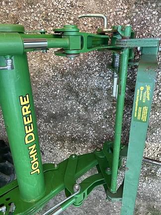 Image of John Deere 6130D equipment image 2