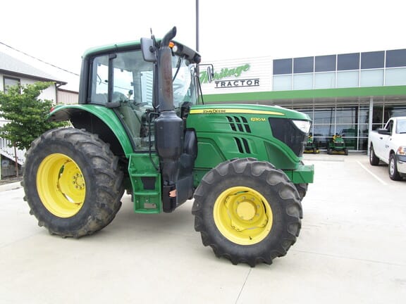 2015 John Deere 6130M Image