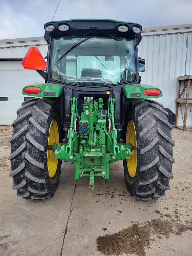 Image of John Deere 6130R equipment image 4