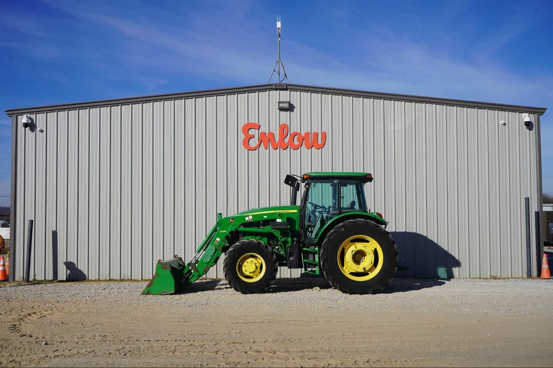 Image of John Deere 6135E Primary image