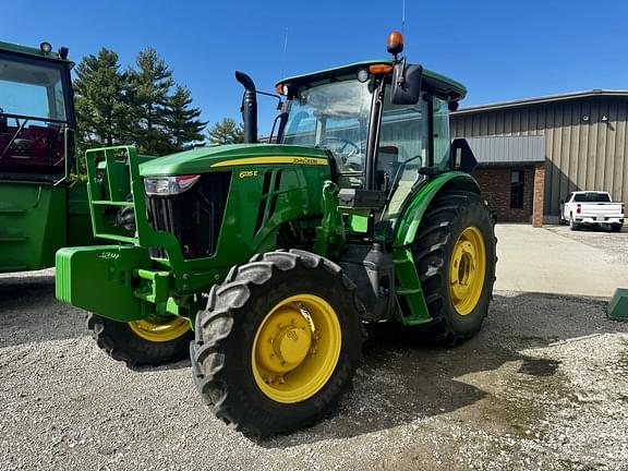 Image of John Deere 6135E Primary image