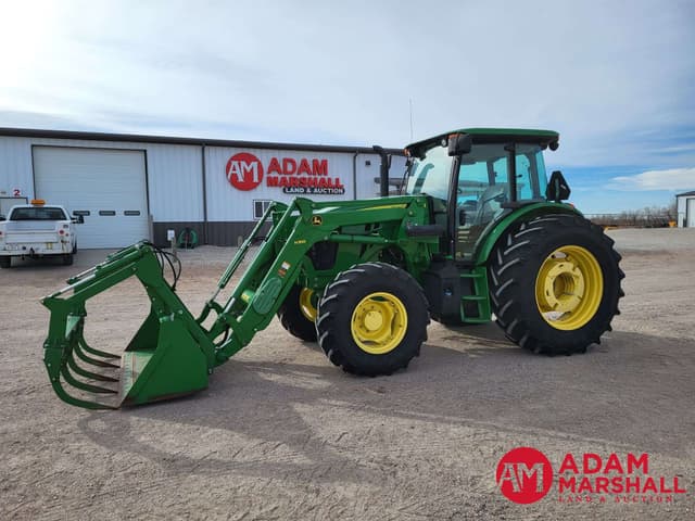 Image of John Deere 6135E equipment image 2