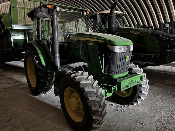 Image of John Deere 6140D equipment image 2