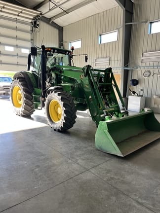2015 John Deere 6140M Equipment Image0